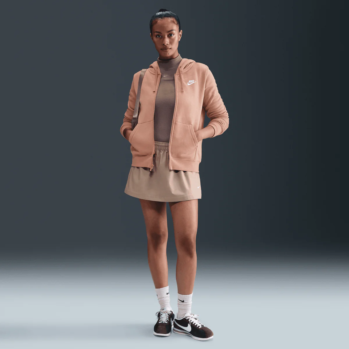 NIKE Sportswear Club Fleece Women's Jacket Pink DQ5472-688 - Image 4