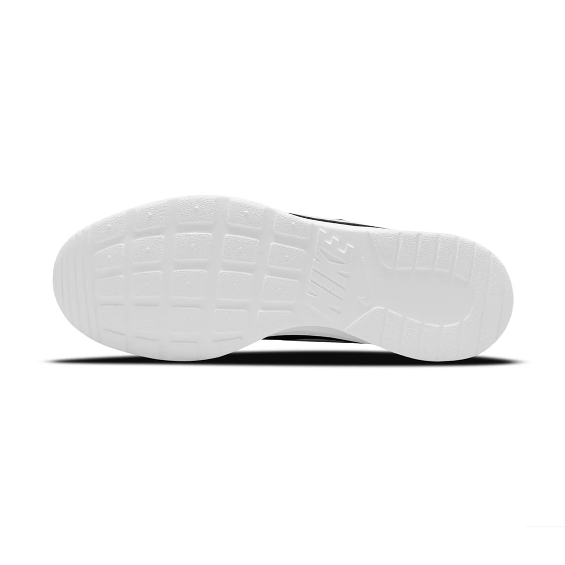 NIKE Tanjun Men's SHOES - Image 3